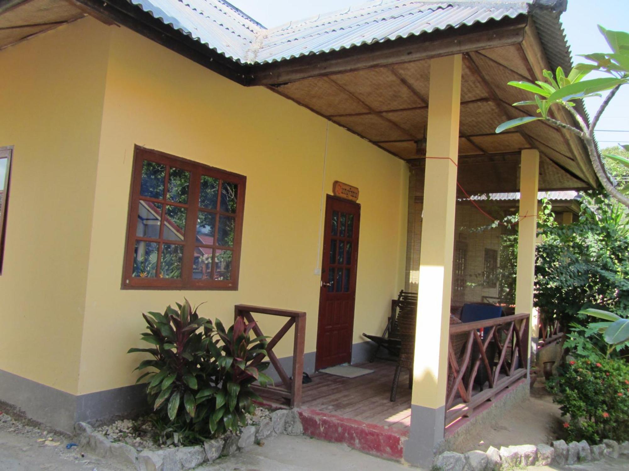 Flower Paradise Bungalows & Swiss Restaurant Roestiland Lamai Beach  Cameră foto